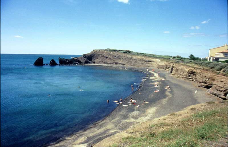 Complexe Volcanique du Mont Saint Loup - Cap d'Agde - France -PhraseV
